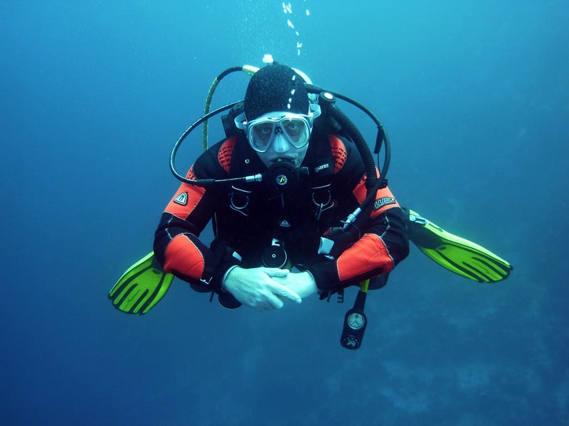 Ocean Diving